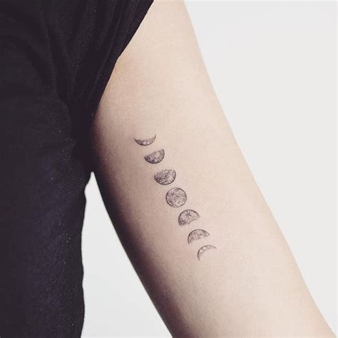 48 Unique Cancer Zodiac Tattoos For The Moonchild