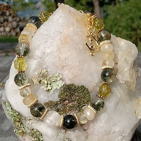 Mesmerizing Power Bracelet. Kunzite Quartz. Citrine & Peridot. - Etsy