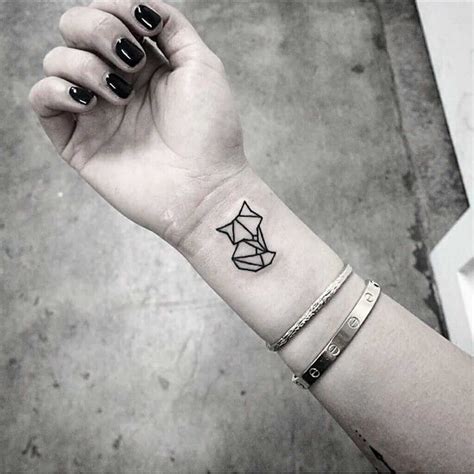 36 Minimalist Tattoos Ideas You Must See Ninja Cosmico