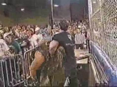 ECW Cage Match Sandman vs Raven Vidéo Dailymotion