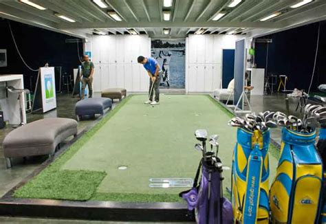 Golf Indoor Lessons | Bangkok Thailand