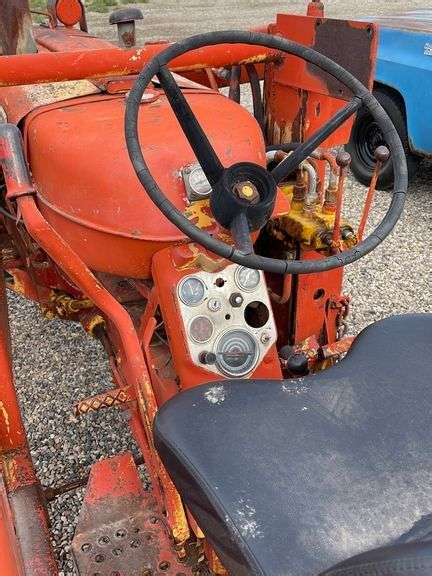 1968 Allis Chalmers Industrial Tractor Loader The Auction Team