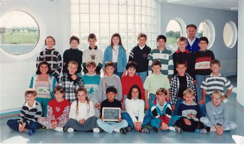 Photo de classe Cm2 de 1995, Ecole Stanislas Leszczynski (Contrexeville