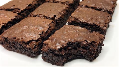 Best Fudgy Brownie Recipe Easy Brownie Recipe Perfect Fudgy Brownie Youtube