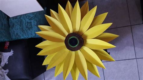 Hermoso Girasol De Cartulina Cartulina Girasoles