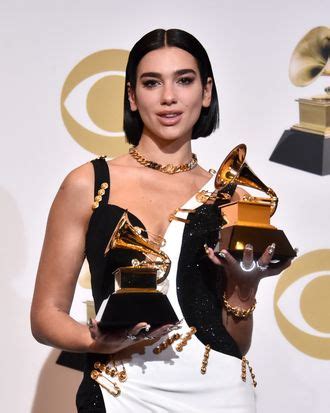 Dua Lipa Explains ‘Step Up’ Comments in 2019 Grammys Speech