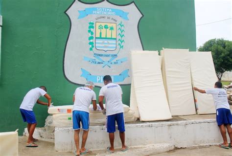 Sejus entrega mais de 600 colchões para a Penitenciária em Teresina