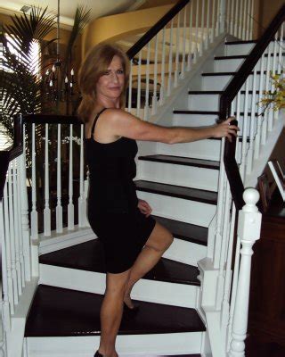 Sexy Amateur MILF Porn Pictures XXX Photos Sex Images PICTOA