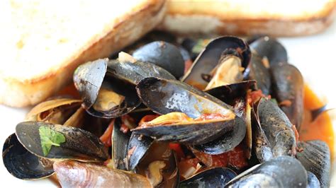 Steamed Mussels With White Wine Tomato Broth Recipe Youtube