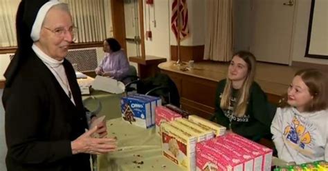 Pennsylvania College Students And Nuns Share Same Building Cbs News