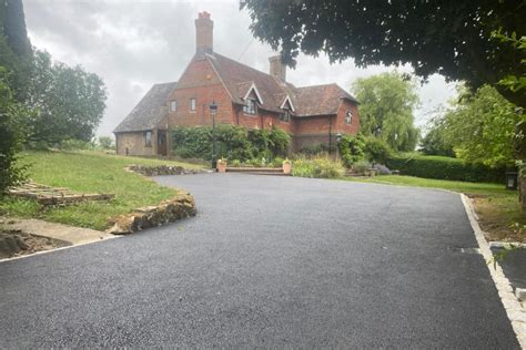 Resin Bound Gravel Driveways Horsham West Sussex Sgs