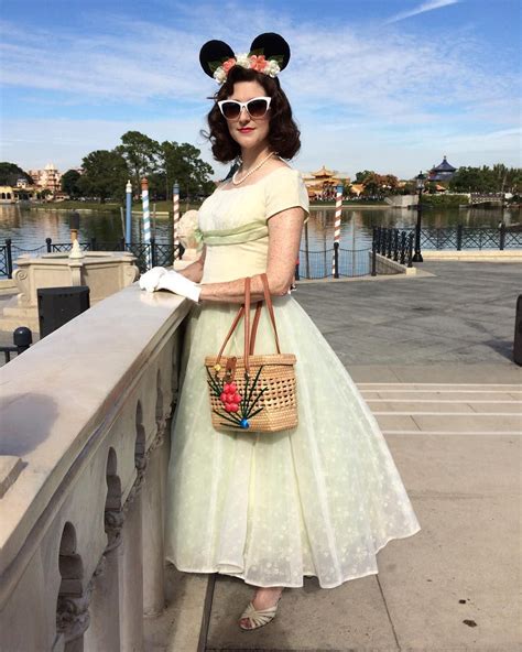 27 Chic Looks From Dapper Day At Walt Disney World Dapper Day Outfits Dapper Day Disneyland