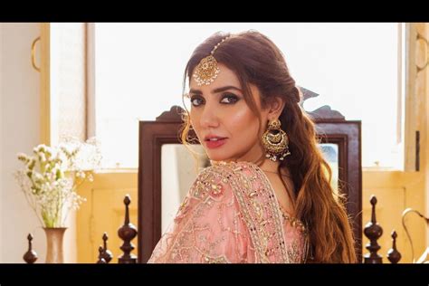 Mahira Khan Opens Up About Her Struggle With Depression And Anxiety After Raees Behtareen