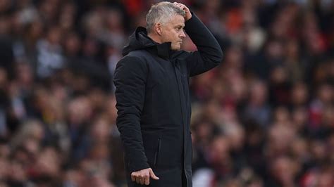 Man United Boss Ole Gunnar Solskjaer Running Out Of Time After