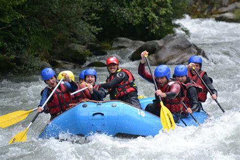 Rafting Ai Piedi Del Monte Bianco A Chamonix Fornito Da Valrafting