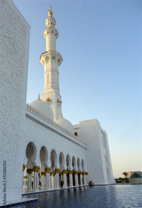 Sheikh Zayed Grand Mosque Stock Photo | Adobe Stock