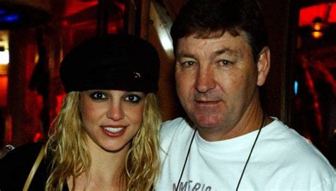 Britney Spears Decides To Forgive Dad Jamie Spears