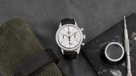 Hands On The Tag Heuer Carrera 160 Years Silver Limited Edition Hodinkee