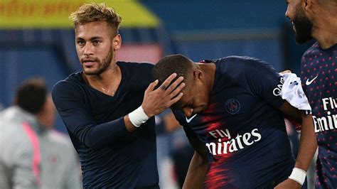 Kylian Mbappe And Neymar Jr Kylian Mbappe Vs Neymar Jr Des Princes