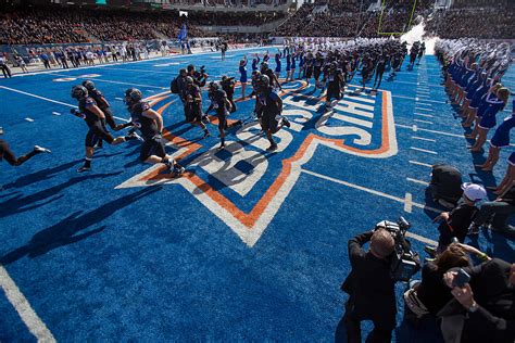 Boise State Begins New Turf Installation