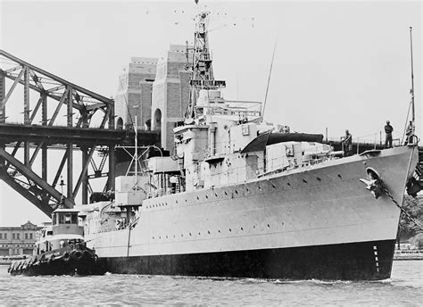 HMAS Arunta (D5/D130) was a Tribal-class destroyer of the Royal ...