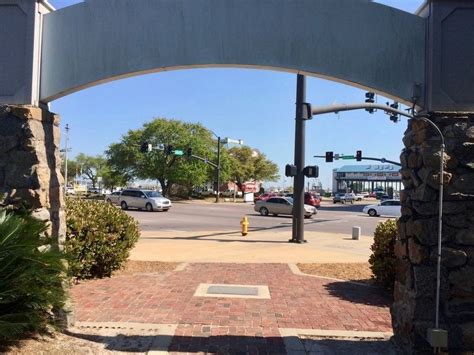 Biloxi City Park And Welcome Sign Historical Marker