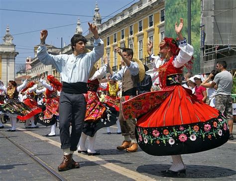 Desfile De Ranchos Folcl Ricos Portuguese Clothing Portuguese