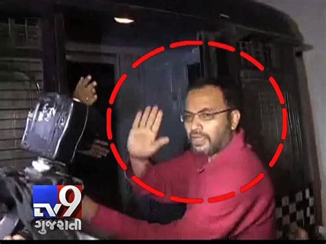 Saradha Scam Suspended Trinamool Mp Kunal Ghosh Allegedly Attempts