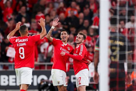 Benfica atropela Estrela da Amadora 7 0 e avança na Taça de