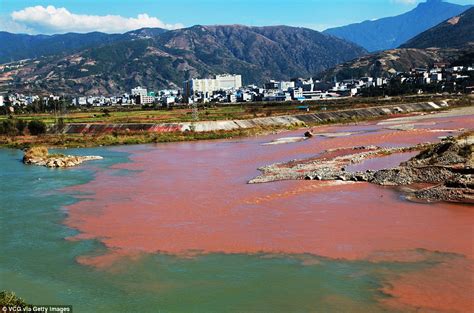 Bright green Chinese Anning River in Sichuan turns blood red mixing with Sunshui River | Daily ...