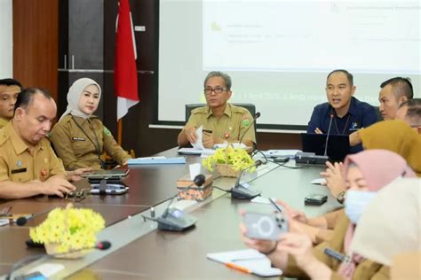 BPS Sumsel Rilis Nilai Tukar Petani NTP Sumsel Naik 2 97 Persen Pada