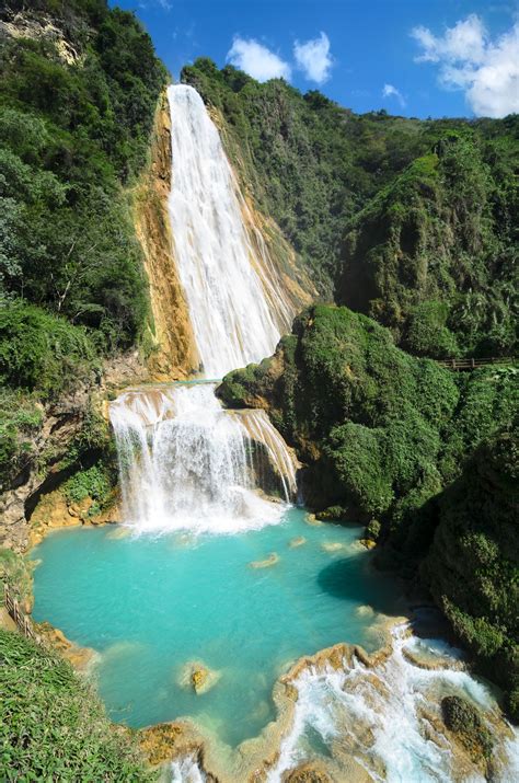10 Spectacular Waterfalls In Mexico - Mexico