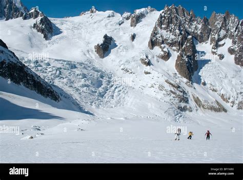 Vallee Blanche Off Piste Ski Tour Hi Res Stock Photography And Images