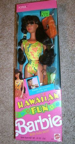 Hawaiian Fun Kira W Hula Skirt Swim Suit Series Doll 5943 1990