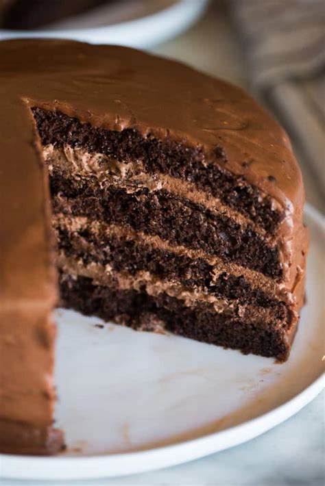 Drool Worthy Chocolate Cake With Mousse Filling And Ganache Hina