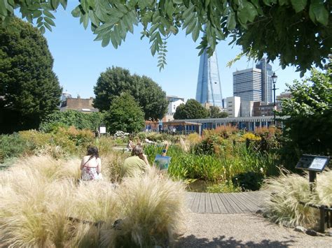 top  gardens  london   respite    trip londontopia