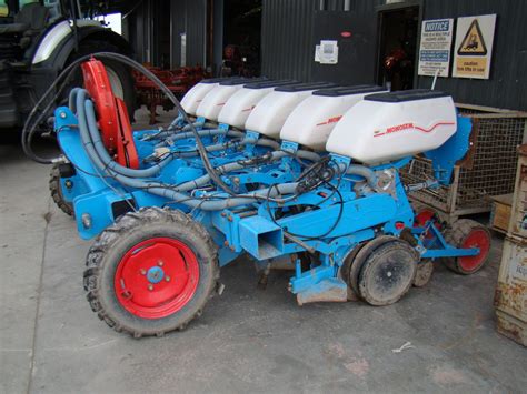 Monosem NG 4 6 Row Planter Paul Wilkins Tractors Ltd