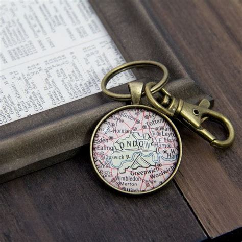 London Map Keychain Vintage Map Keychain London England Etsy Map