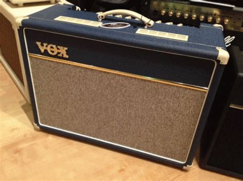 Vox AC15 Custom Limited Edition Blue Tygon AC15C1BL Vox Vox