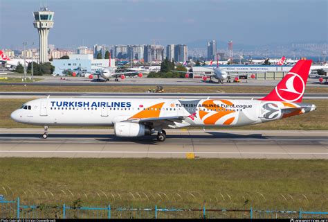 TC JRO Turkish Airlines Airbus A321 231 Photo By Kris Van Craenenbroeck