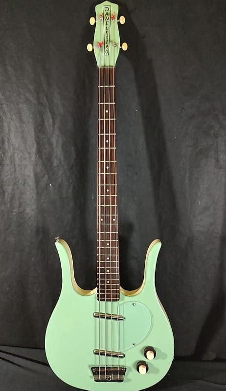 Danelectro Longhorn Bass 2000 Aqua Mik Reverb