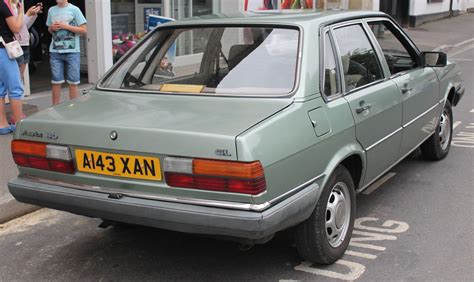 Audi 80 B2 Typ 81 85 2 1 115 Hp Automatic 1982 1983 Specs And