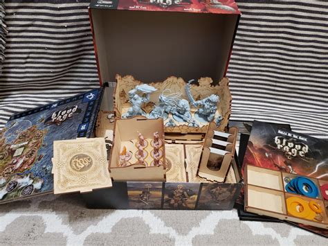 Blood Rage boardgame wooden insert Tower Rex 興趣及遊戲 玩具 遊戲類