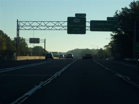 Interstate 495 Eastbound - New York State Roads