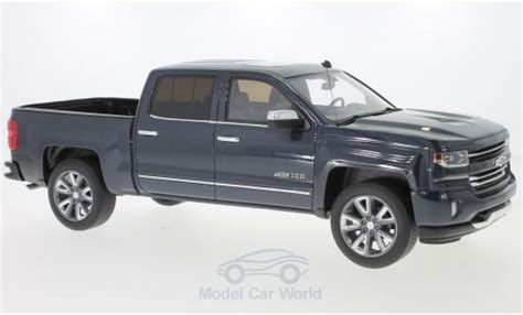 Coche Miniatura Chevrolet Silverado 1 18 GT Spirit Centennial Edition