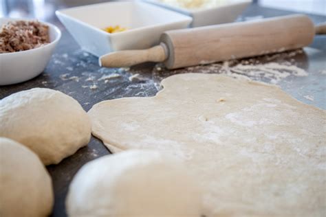 Come Preparare La Pasta Per Pizza In Casa Ricette Blog By Michele