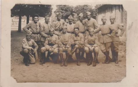 Cpa Militaria Carte Photo Militaire Groupe De Militaire E Regiment