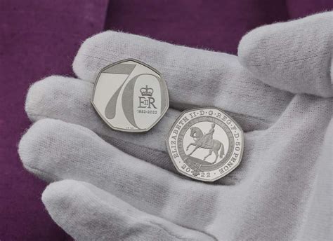 The Royal Mint Unveils Commemorative Coins For The Queens Platinum