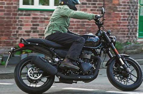 Bajaj Auto Triumph Introduced Speed 400 Bike In India Know Price