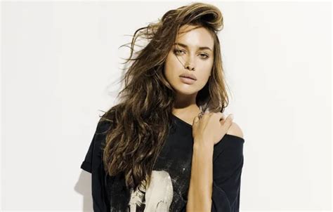 Wallpaper pretty brunette Irina Shayk for mobile and desktop section девушки resolution